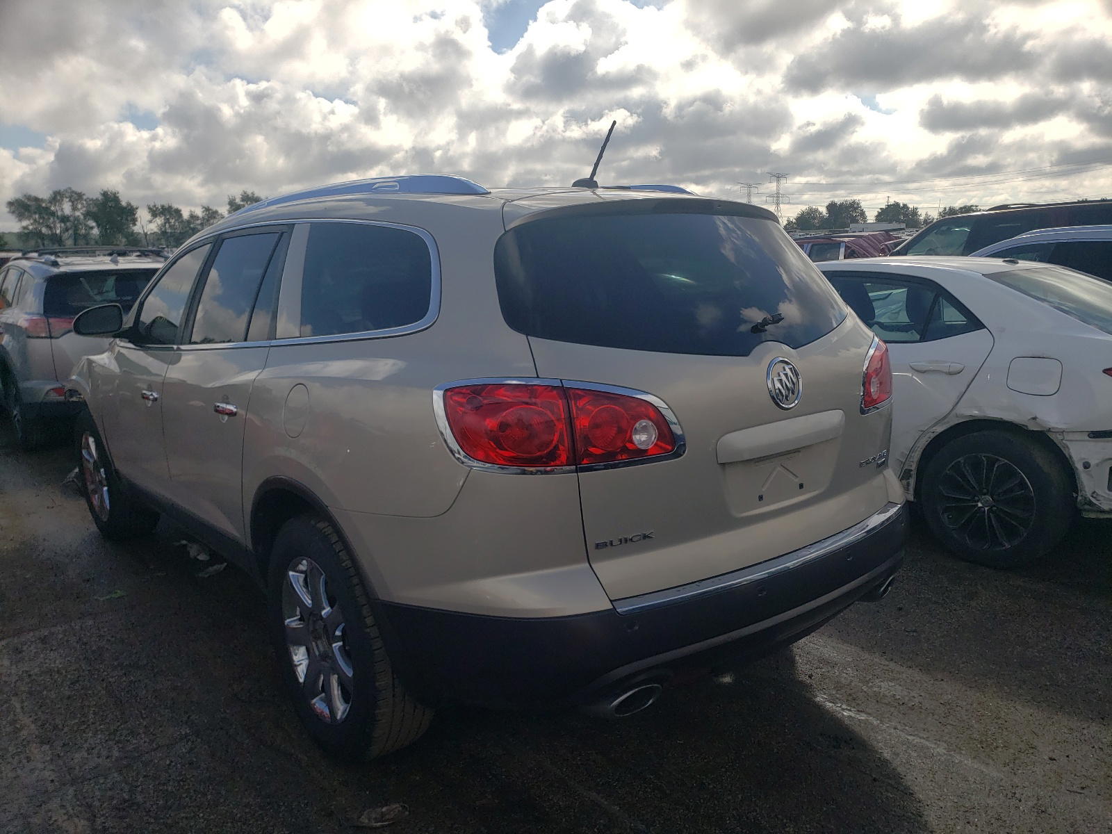 Photo 3 from auction – 2008 BUICK ENCLAVE CX with VIN 5GAER23758J261440