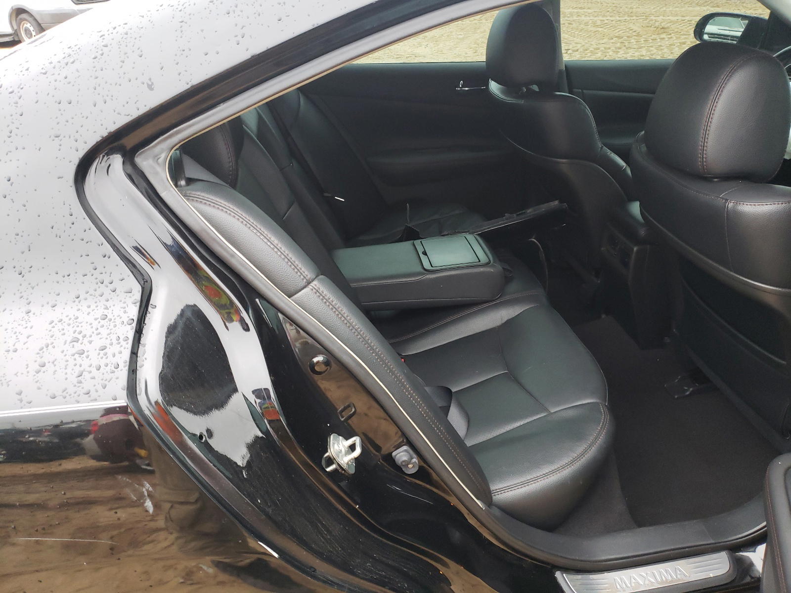 Photo 6 from auction – 2012 NISSAN MAXIMA S with VIN 1N4AA5AP5CC829102