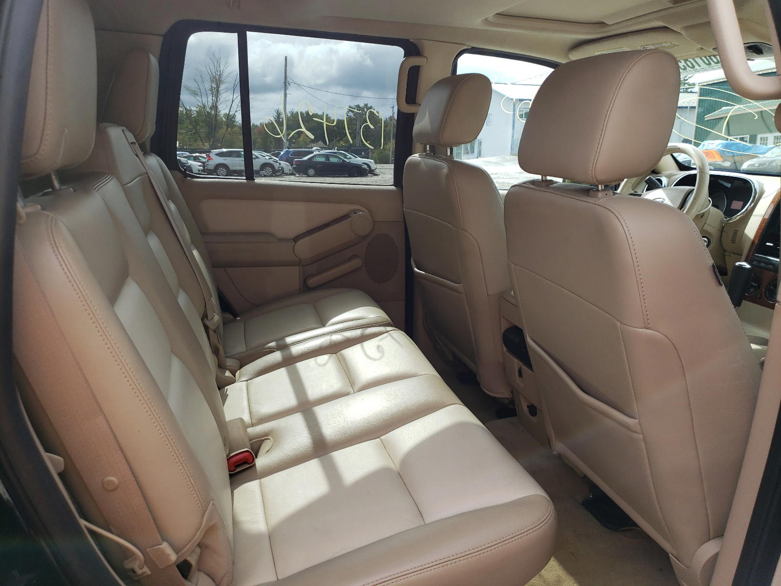 Photo 6 from auction – 2006 FORD EXPLORER E with VIN 1FMEU74E86ZA28847