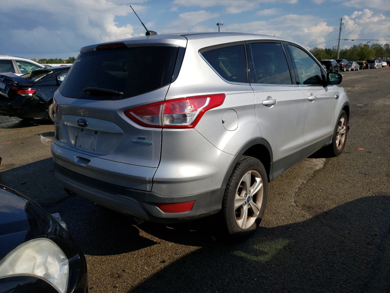 Photo 4 from auction – 2013 FORD ESCAPE SE with VIN 1FMCU0GX3DUD48728