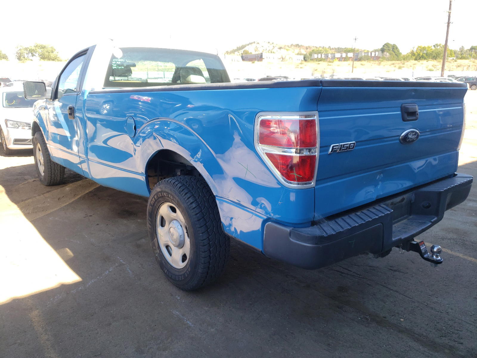 Photo 3 from auction – 2010 FORD F150 with VIN 1FTMF1CW8AKB66794