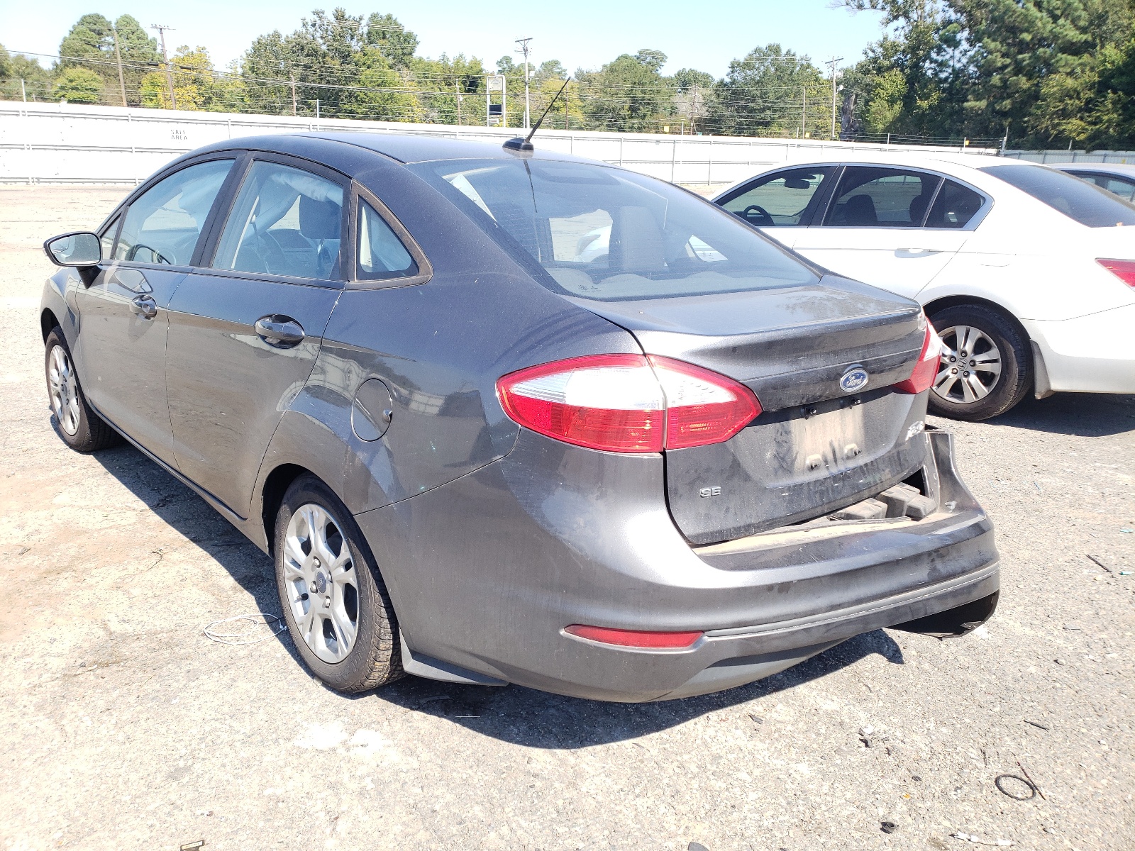 Photo 3 from auction – 2016 FORD FIESTA SE with VIN 3FADP4BJ1GM140761