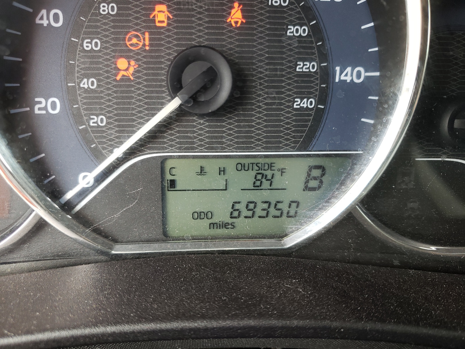 Photo 8 from auction – 2015 TOYOTA COROLLA L with VIN 5YFBURHE1FP275747