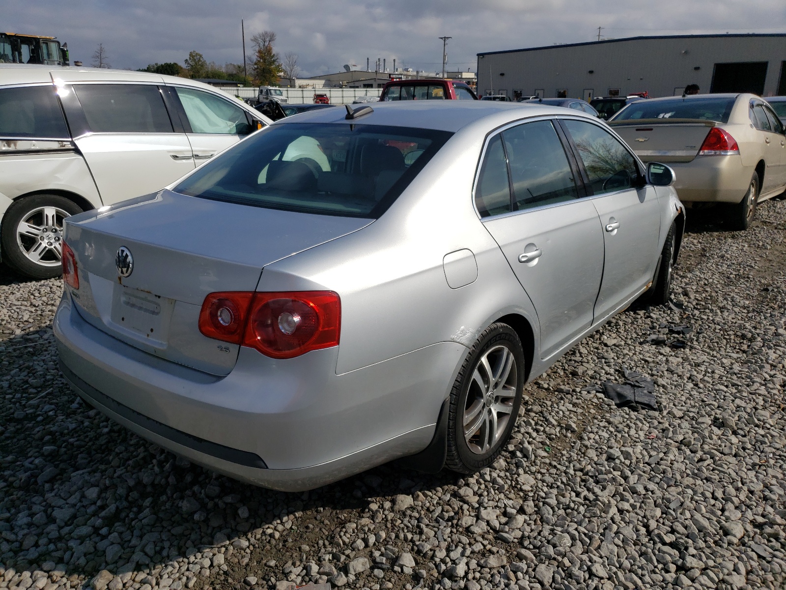 Photo 4 from auction – 2006 VOLKSWAGEN JETTA 2.5 with VIN 3VWSF71K56M708599