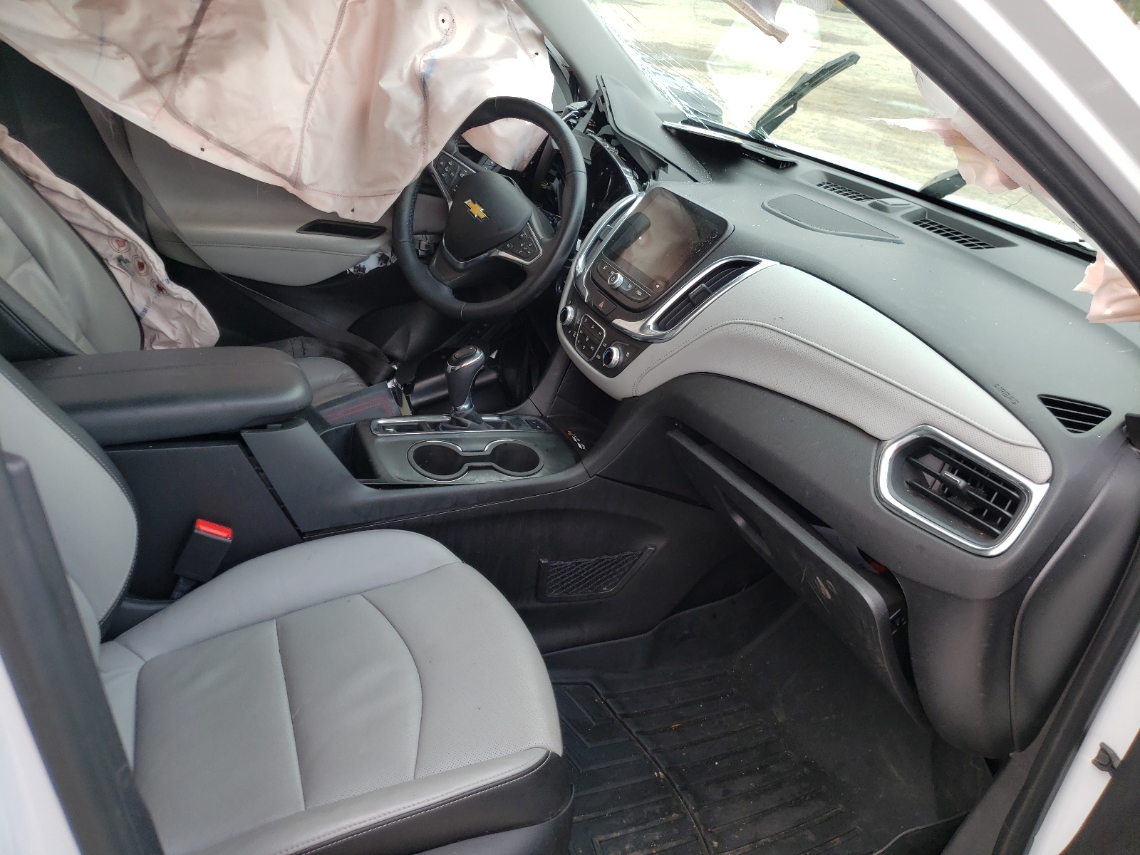 Photo 5 from auction – 2018 CHEVROLET EQUINOX PR with VIN 3GNAXWEX8JS512566