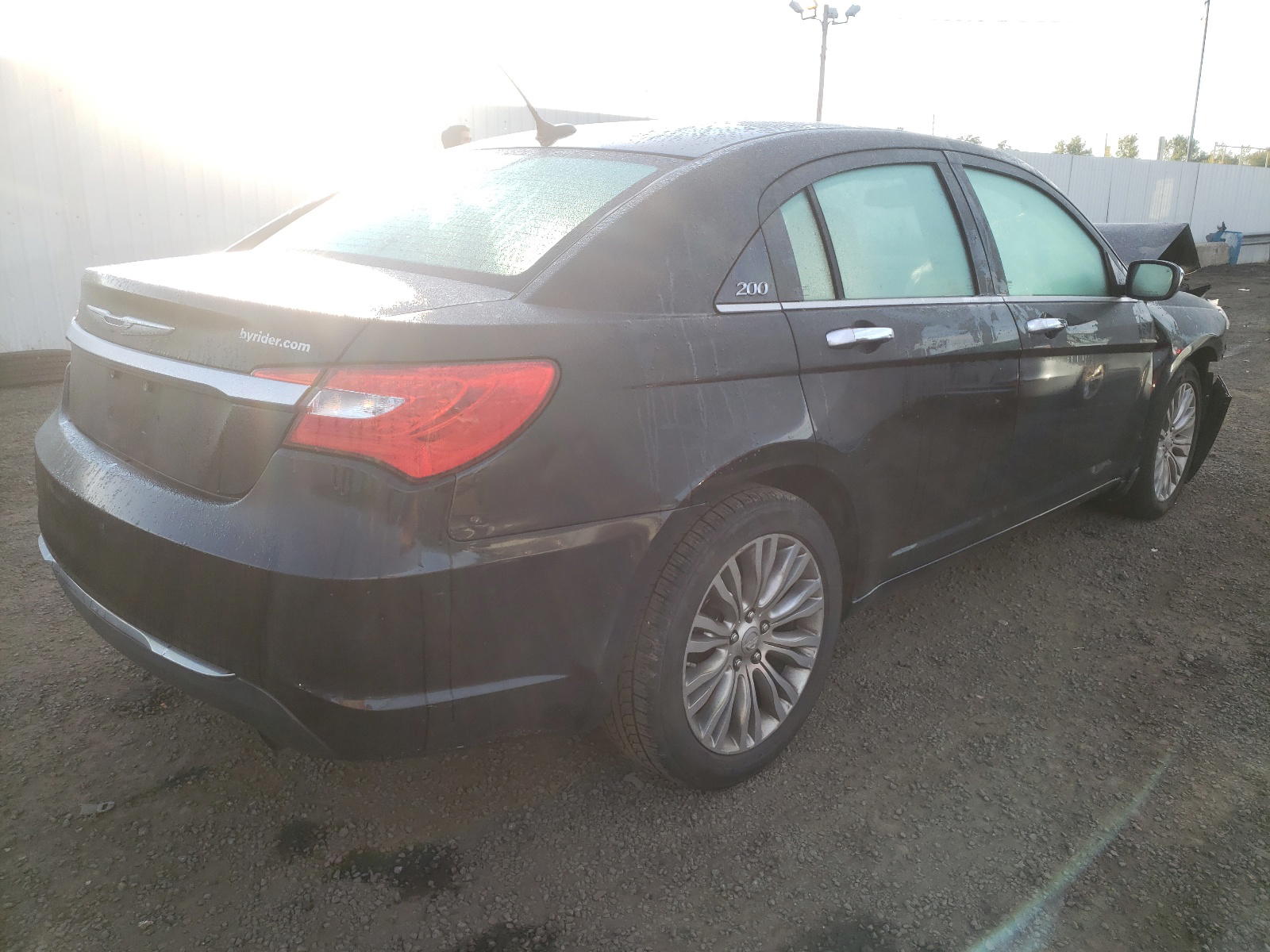 Photo 4 from auction – 2012 CHRYSLER 200 LIMITE with VIN 1C3CCBCB2CN304701