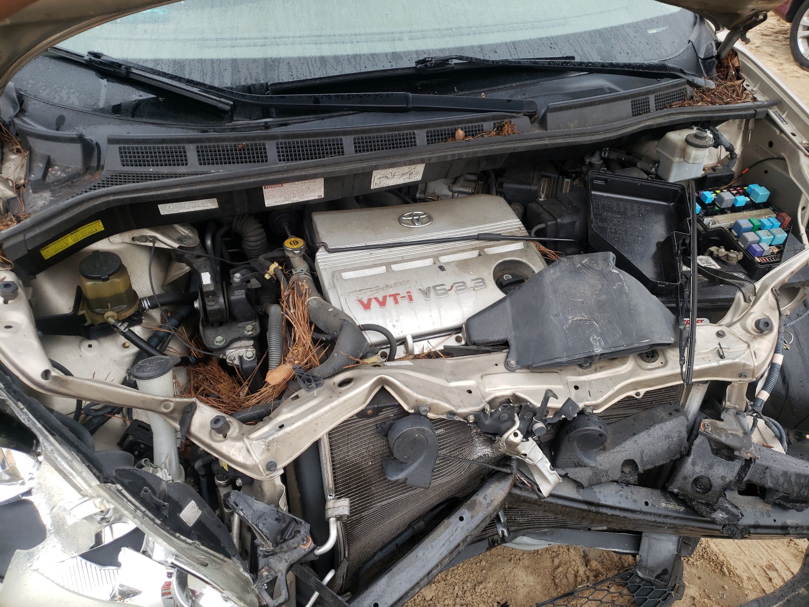 Photo 7 from auction – 2006 TOYOTA SIENNA with VIN 5TDBA23C16S055876
