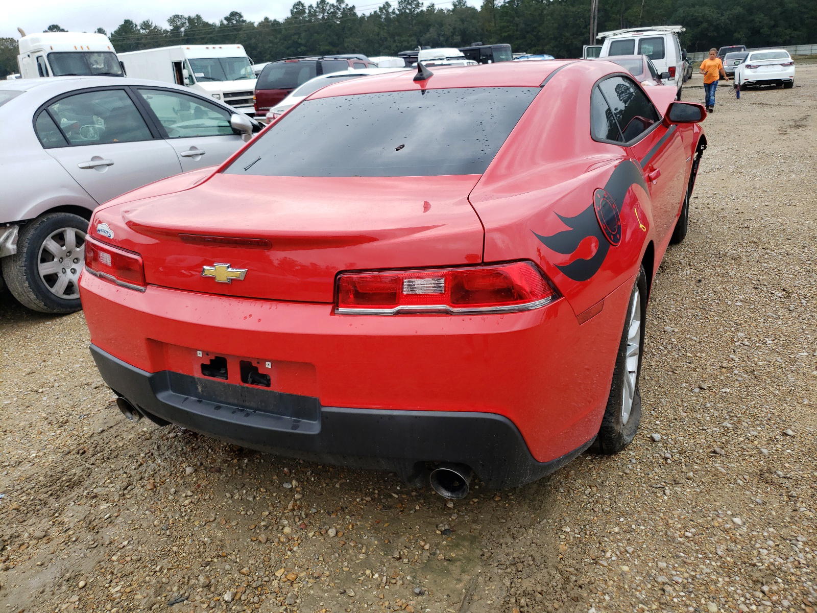 Photo 4 from auction – 2015 CHEVROLET CAMARO LS with VIN 2G1FB1E33F9195192