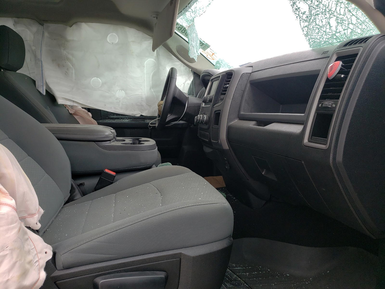 Photo 5 from auction – 2018 RAM 1500 ST with VIN 1C6RR7FT2JS159283