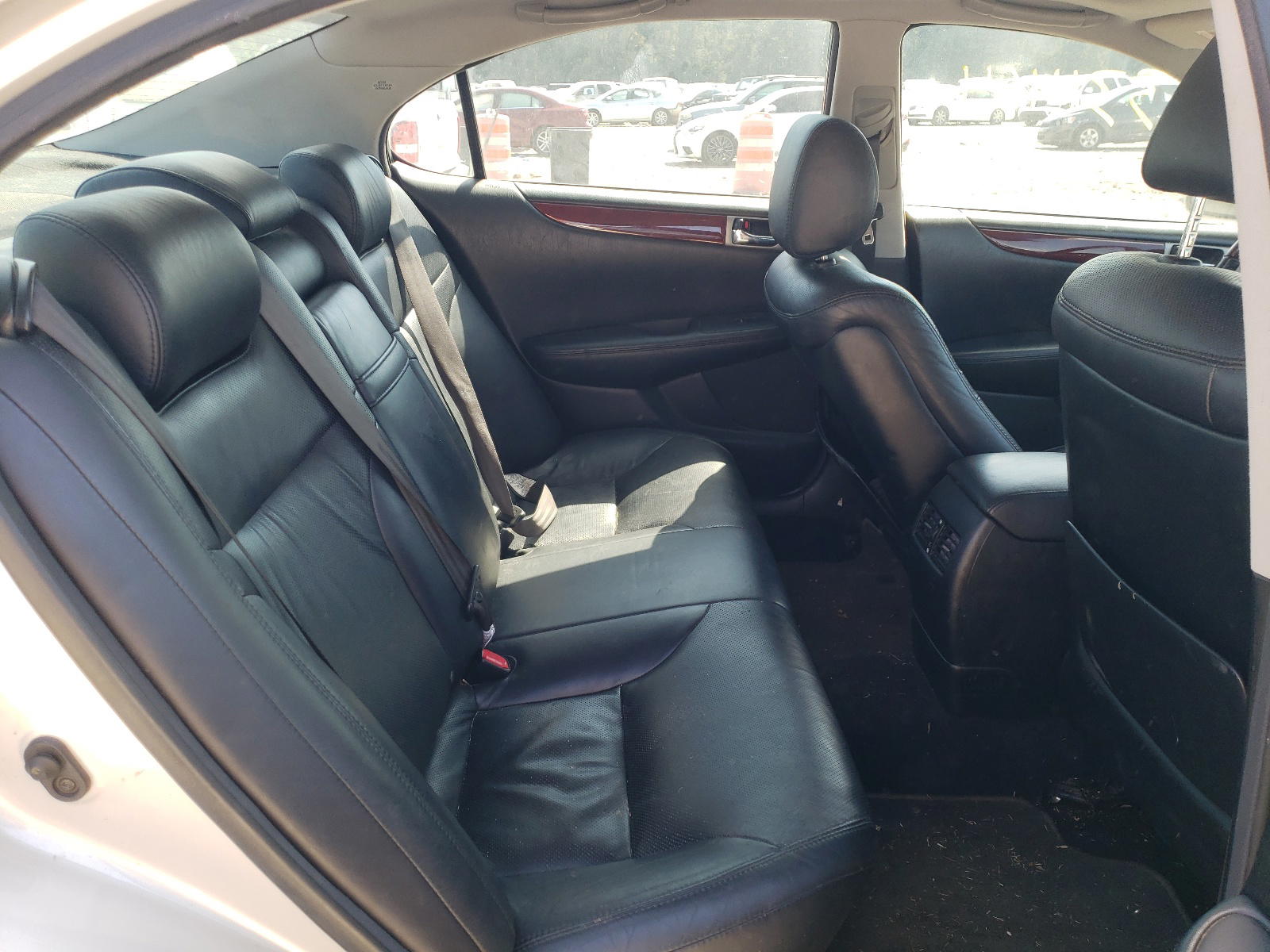 Photo 6 from auction – 2006 LEXUS ES 330 with VIN JTHBA30G365170965