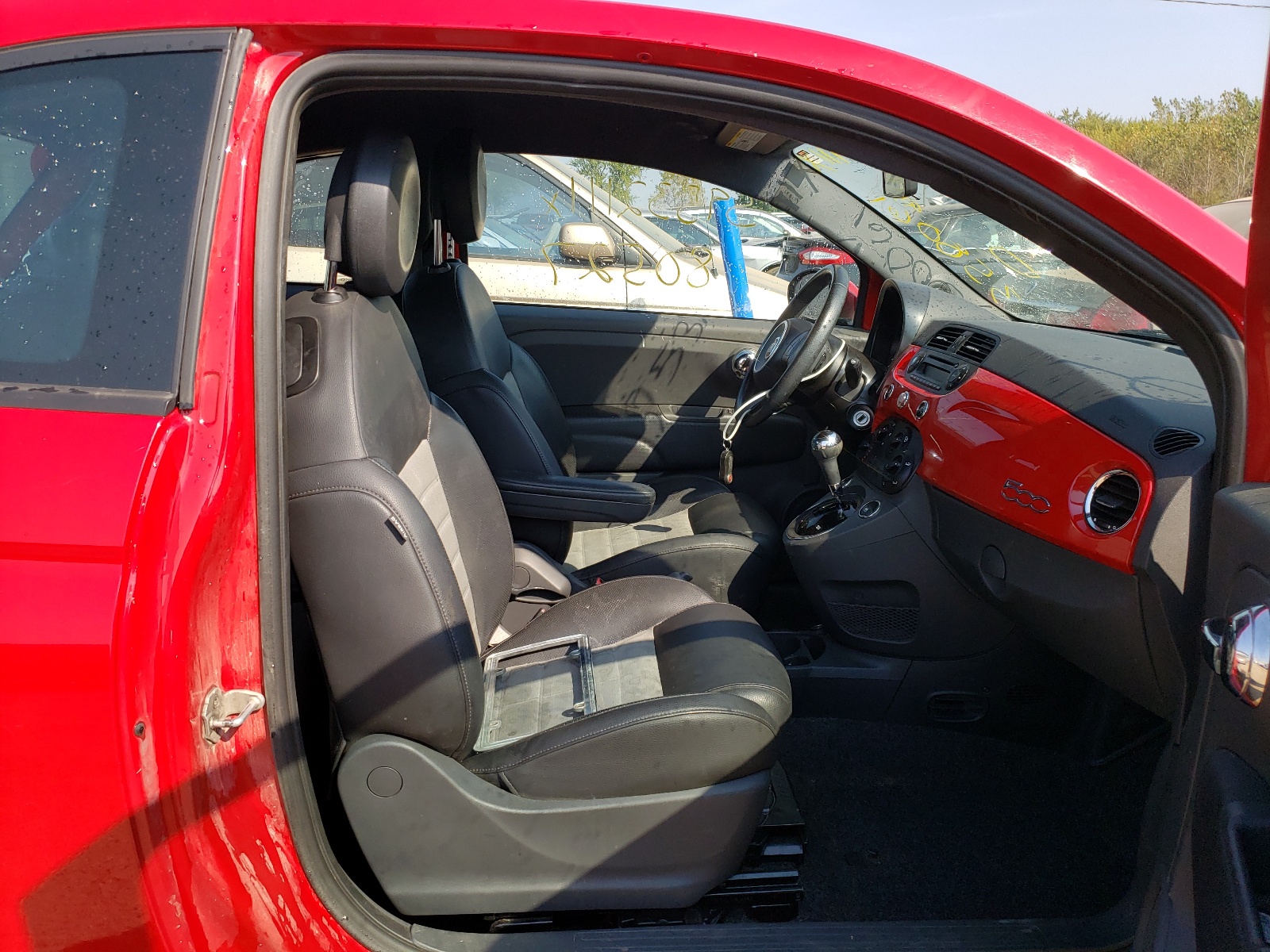 Фото 5 с аукциона – 2012 FIAT 500 SPORT с VIN 3C3CFFBR2CT358061