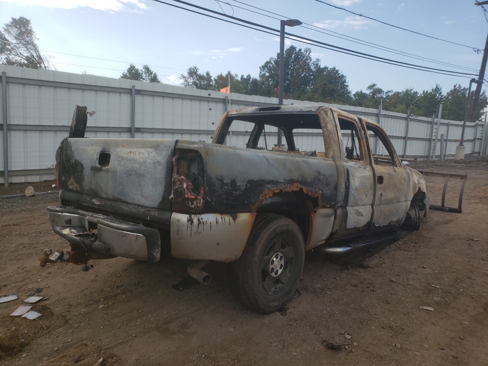 Photo 4 from auction – 2006 CHEVROLET SILVERADO with VIN 1GCEK19TX6Z135283