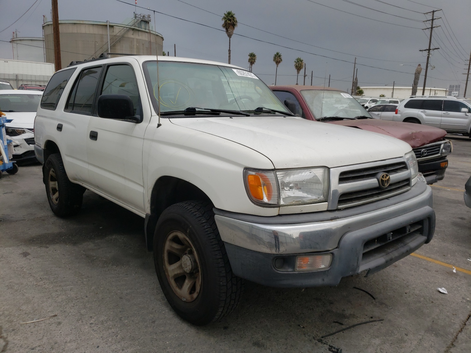 Photo 1 from auction – 1999 TOYOTA 4RUNNER with VIN JT3GM84R7X0049575