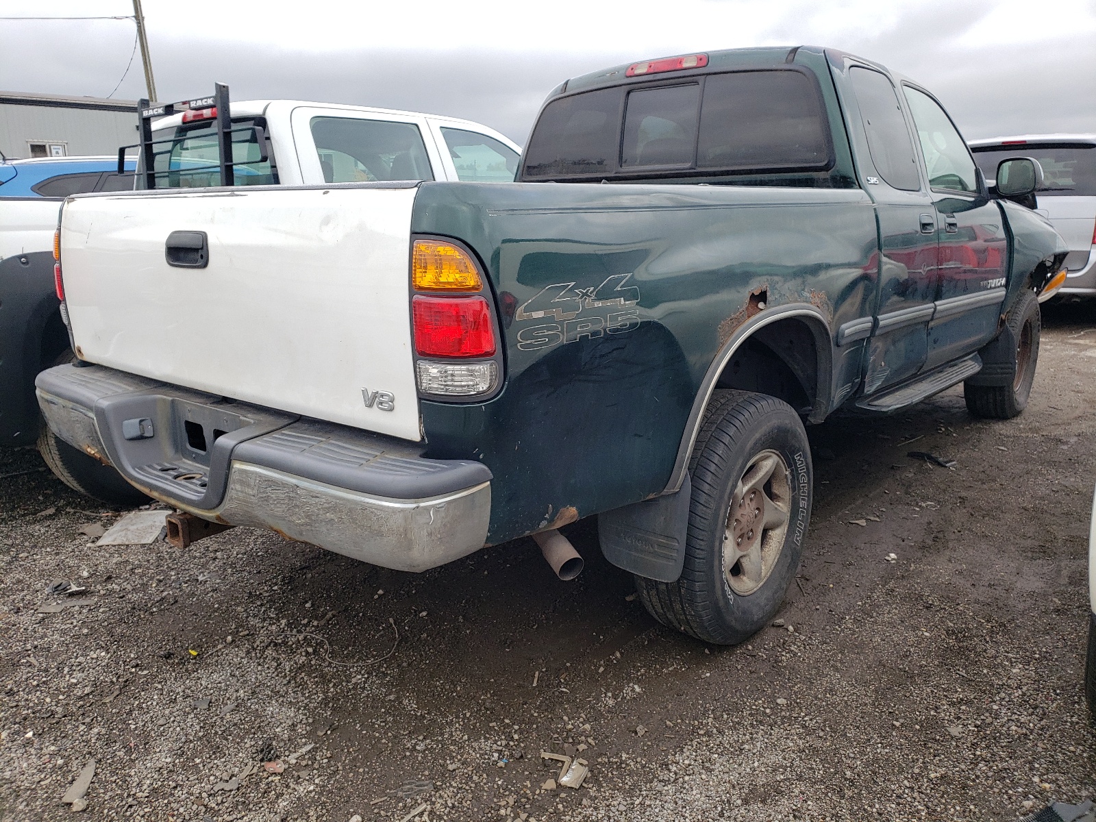 Photo 4 from auction – 2000 TOYOTA TUNDRA ACC with VIN 5TBBT4419YS011381
