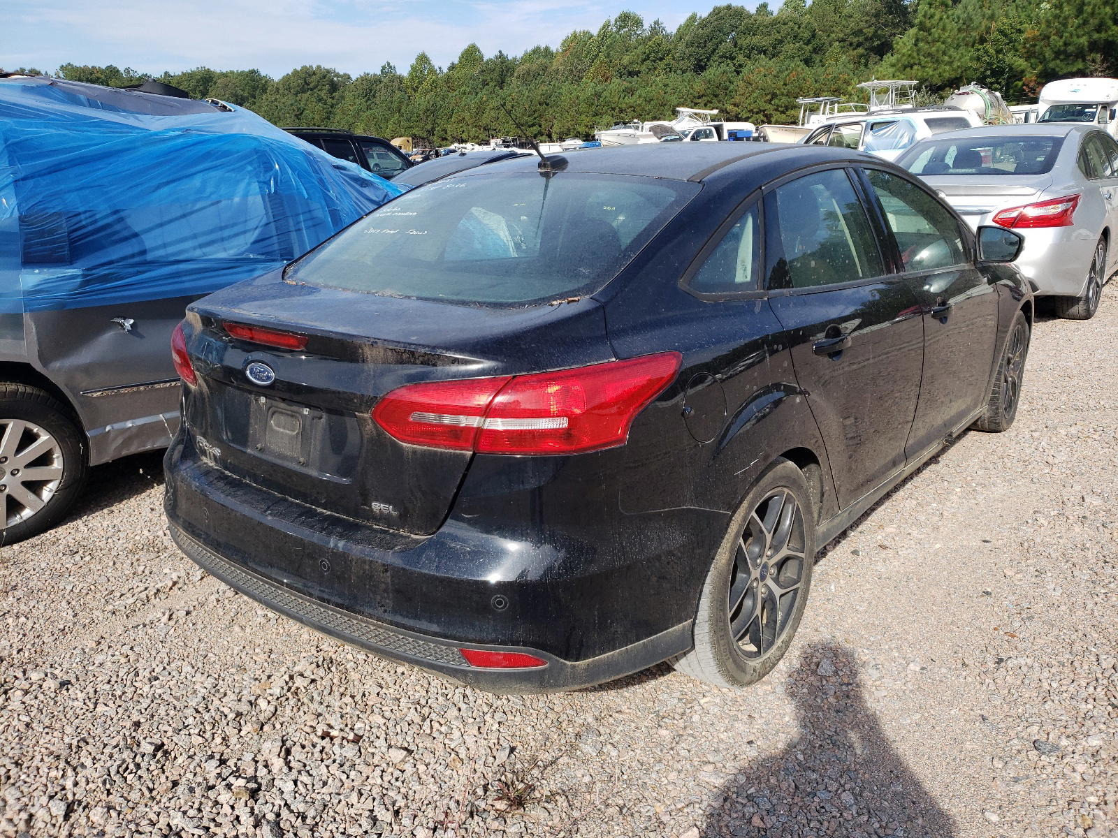 Photo 4 from auction – 2017 FORD FOCUS SEL with VIN 1FADP3H2XHL322259