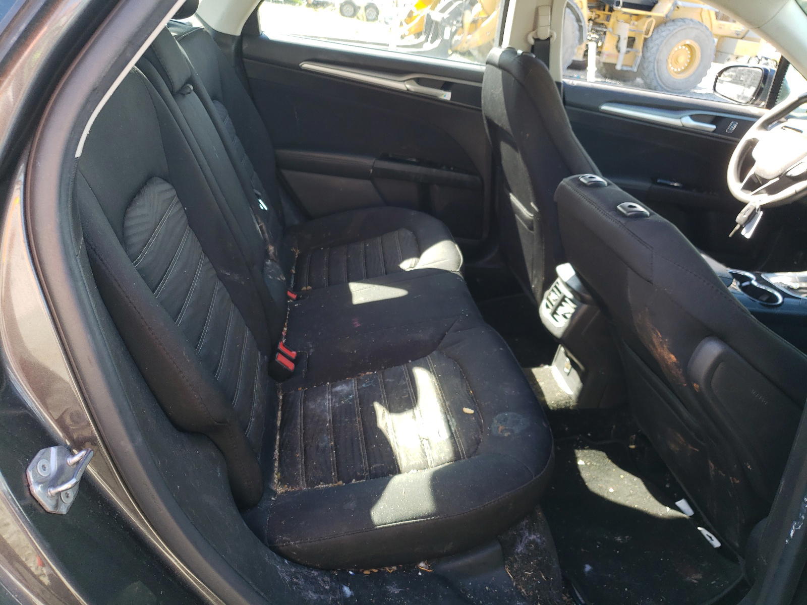 Photo 6 from auction – 2016 FORD FUSION SE with VIN 3FA6P0H76GR294432