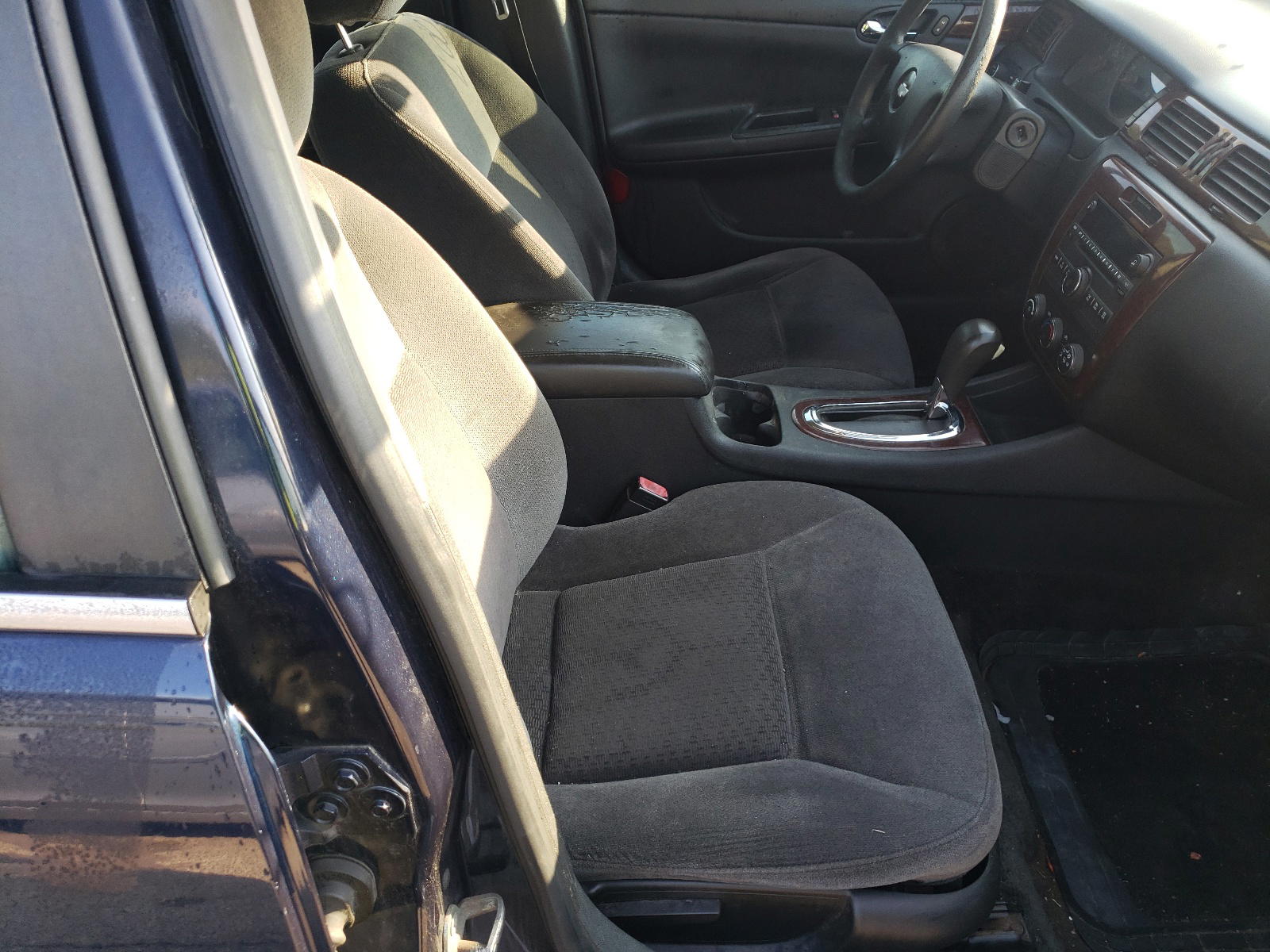 Photo 5 from auction – 2011 CHEVROLET IMPALA LS with VIN 2G1WF5EK9B1312902