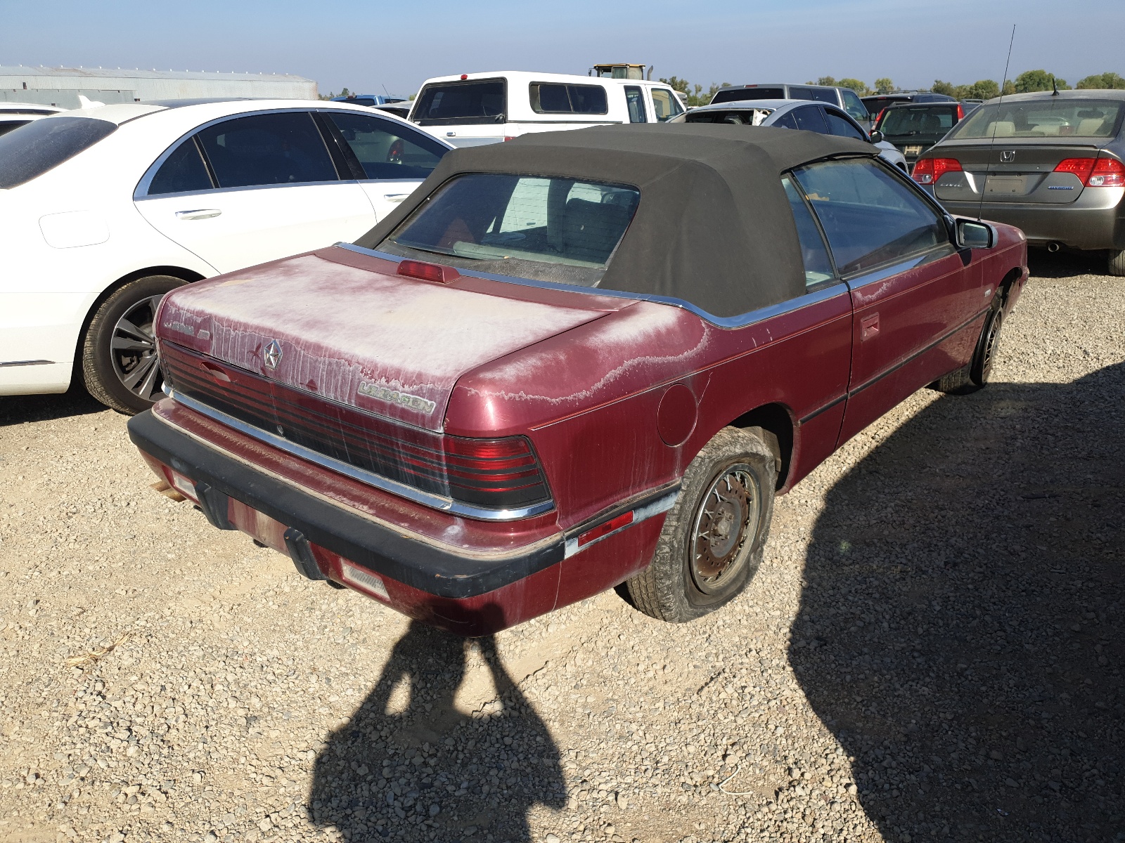 Photo 4 from auction – 1991 CHRYSLER LEBARON with VIN 1C3XJ4532MG121880