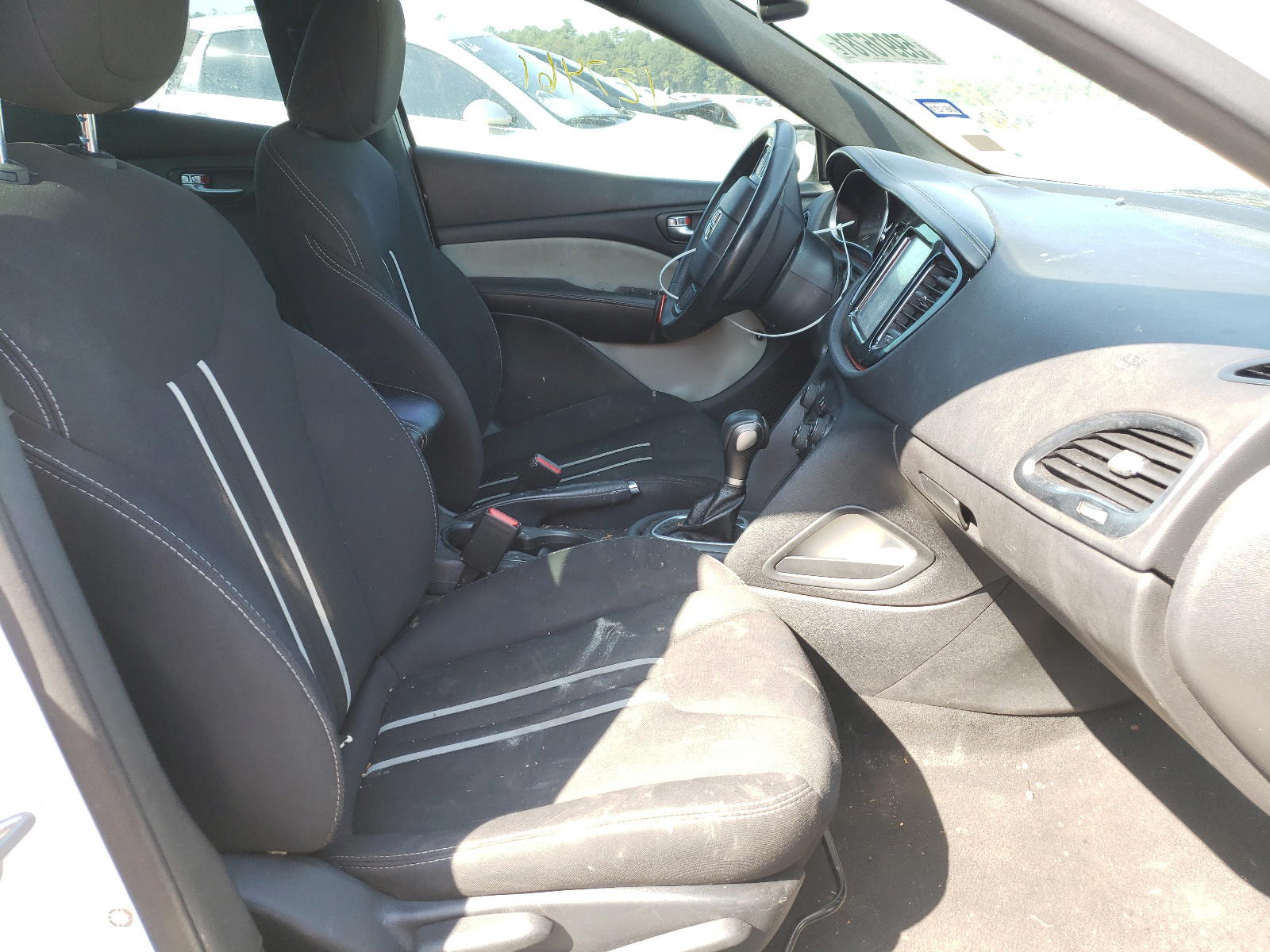 Photo 5 from auction – 2014 DODGE DART SXT with VIN 1C3CDFBB9ED867095