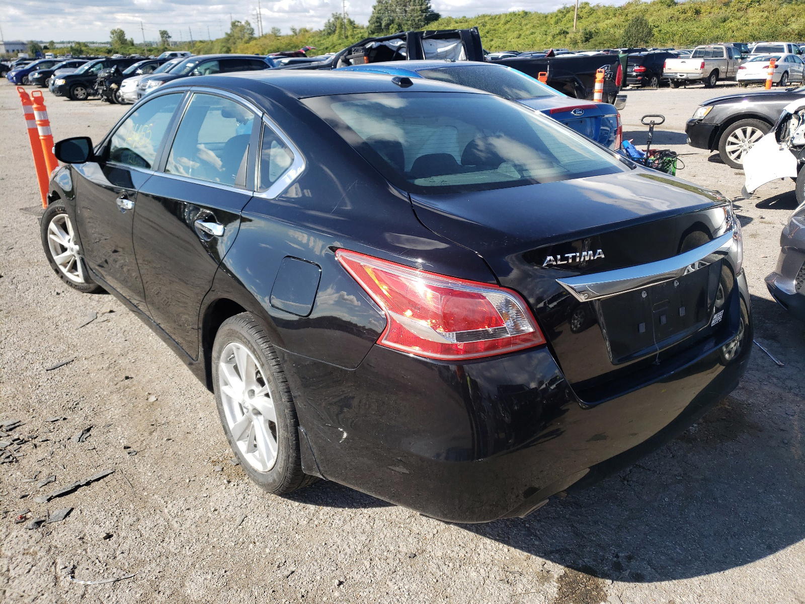Photo 3 from auction – 2013 NISSAN ALTIMA 2.5 with VIN 1N4AL3AP1DN577532