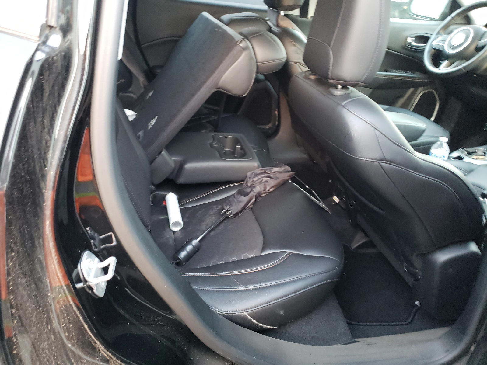 Photo 6 from auction – 2018 JEEP COMPASS LA with VIN 3C4NJCBB0JT193841