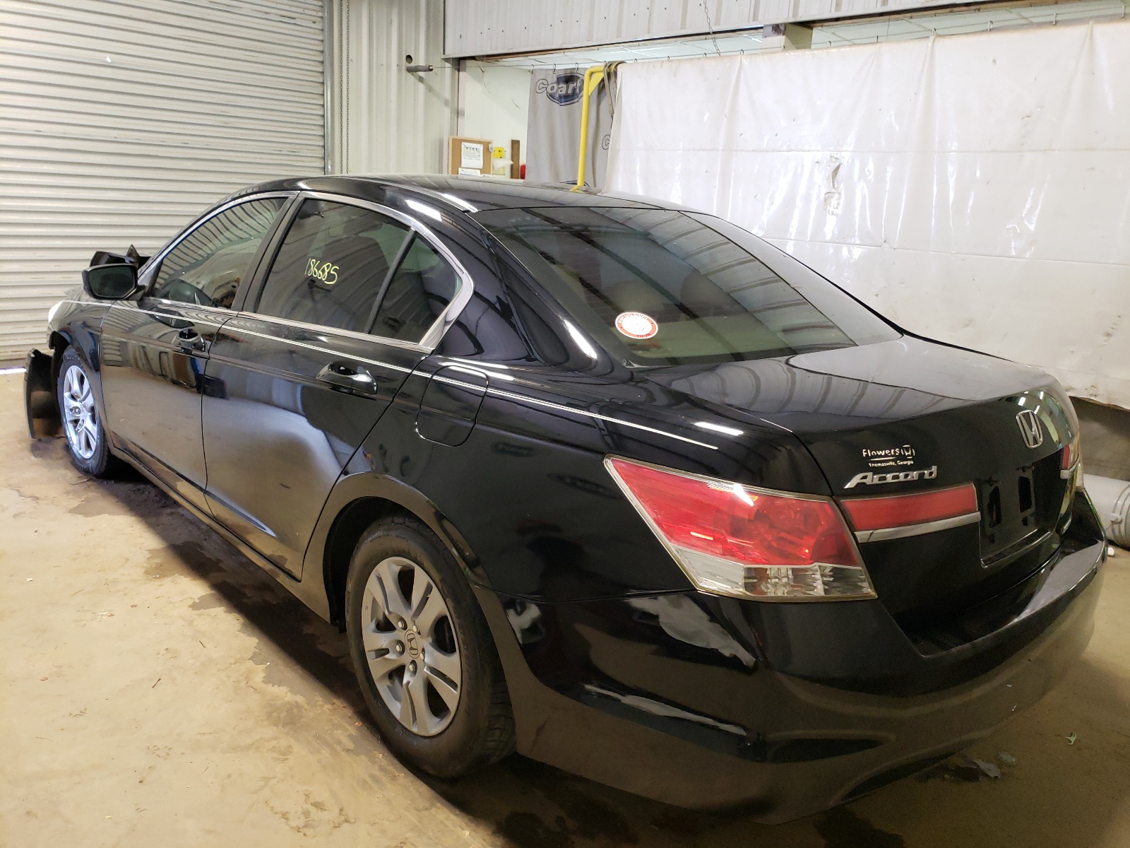Photo 3 from auction – 2011 HONDA ACCORD SE with VIN 1HGCP2F6XBA084987