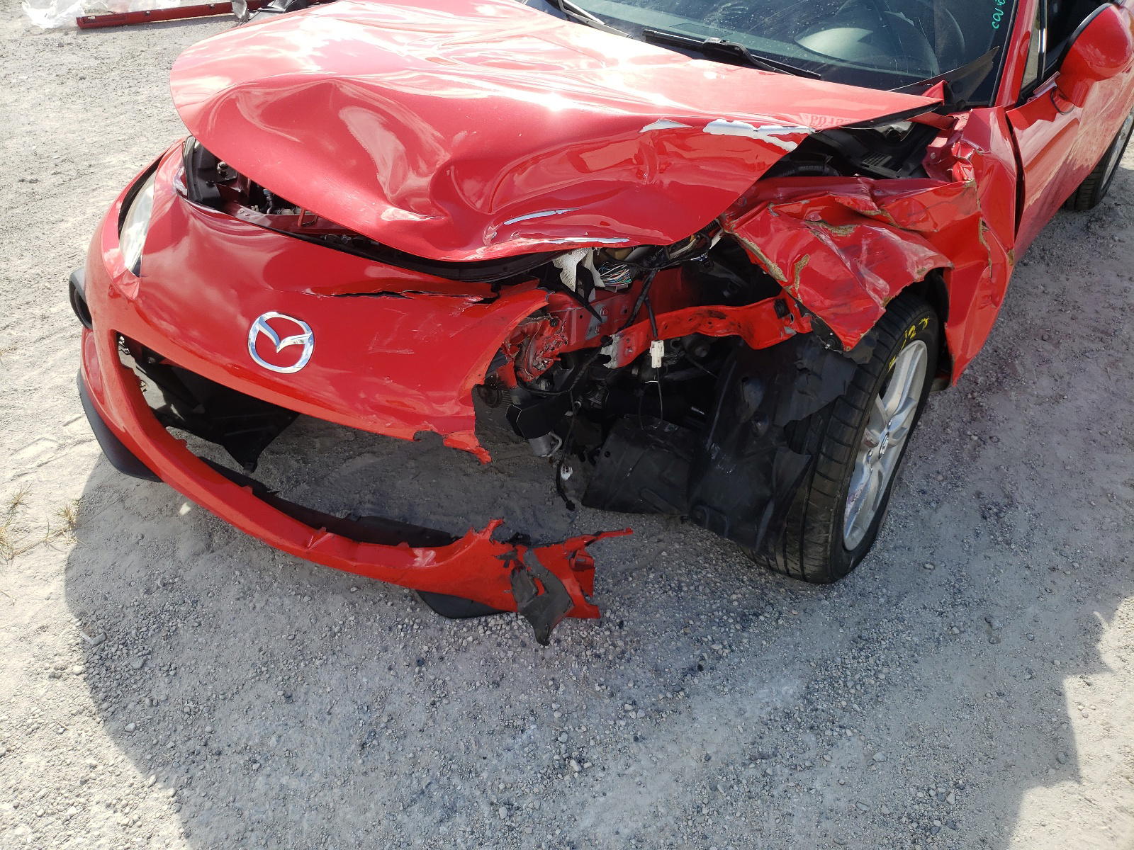 Photo 9 from auction – 2015 MAZDA MX-5 MIATA with VIN JM1NC2JF1F0239724