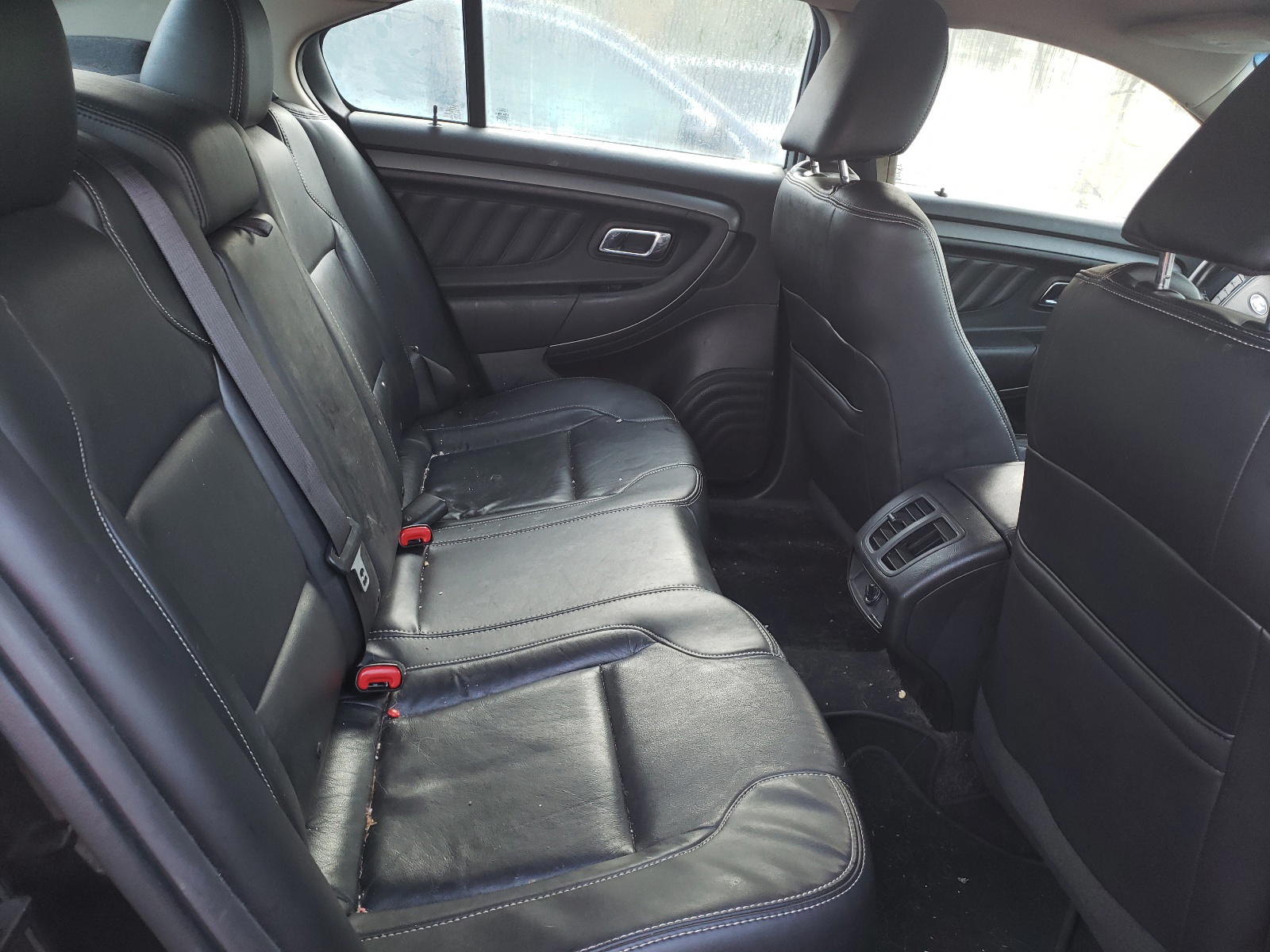 Photo 6 from auction – 2011 FORD TAURUS with VIN 1FAHP2EW8BG107773
