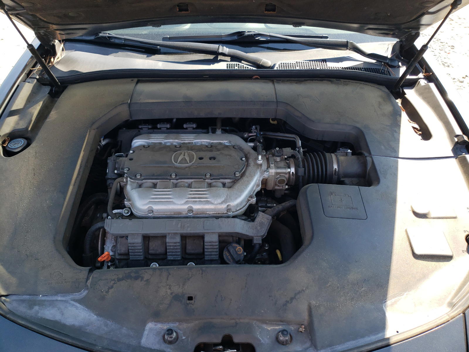 Photo 7 from auction – 2012 ACURA TL with VIN 19UUA8F57CA007639