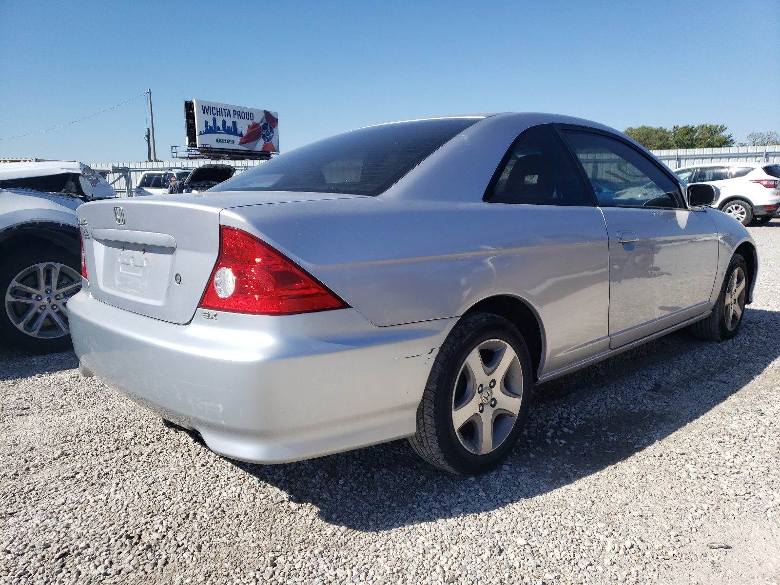 Photo 4 from auction – 2004 HONDA CIVIC EX with VIN 1HGEM22944L030089