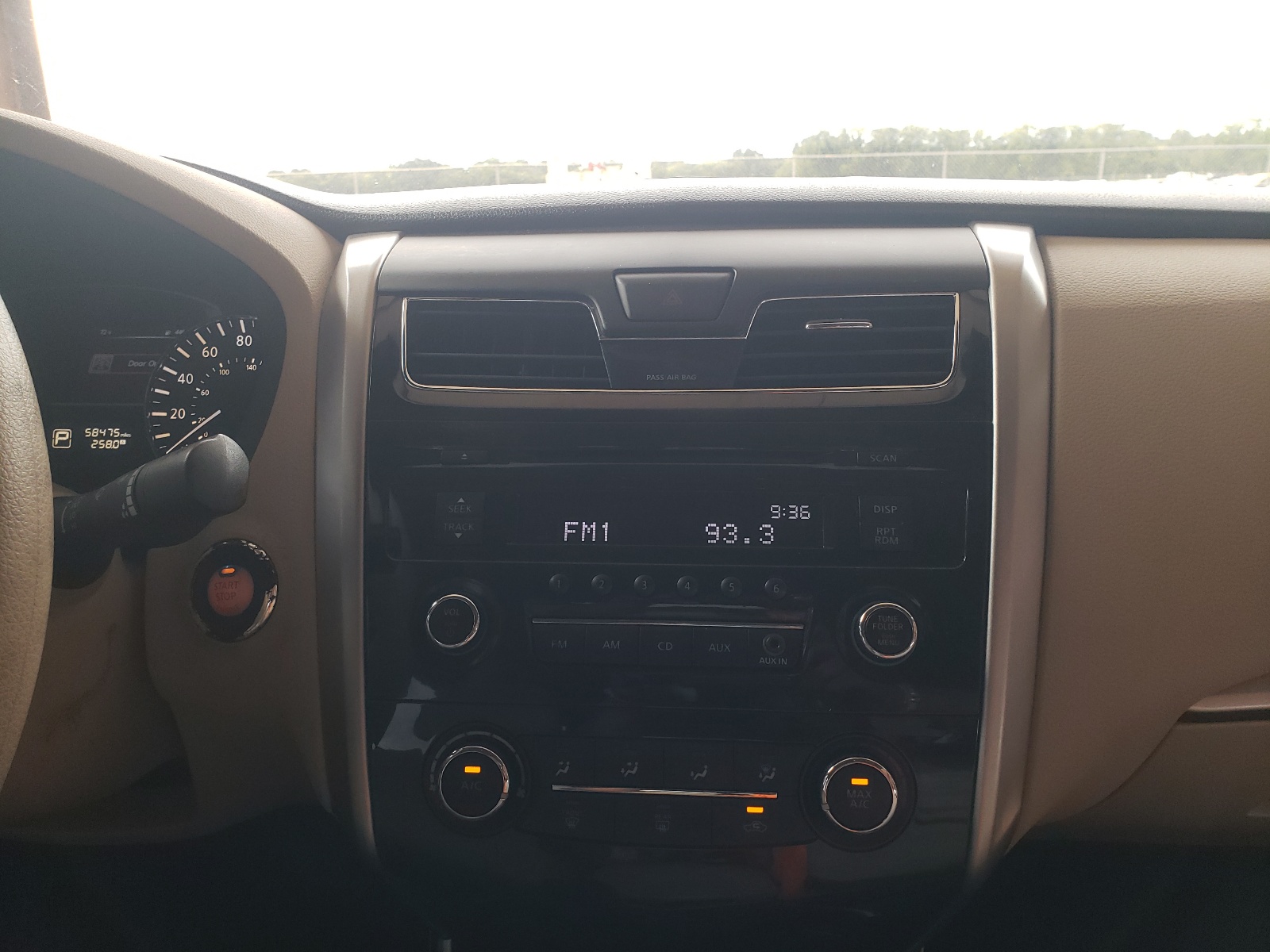 Photo 9 from auction – 2015 NISSAN ALTIMA 2.5 with VIN 1N4AL3AP3FC581080