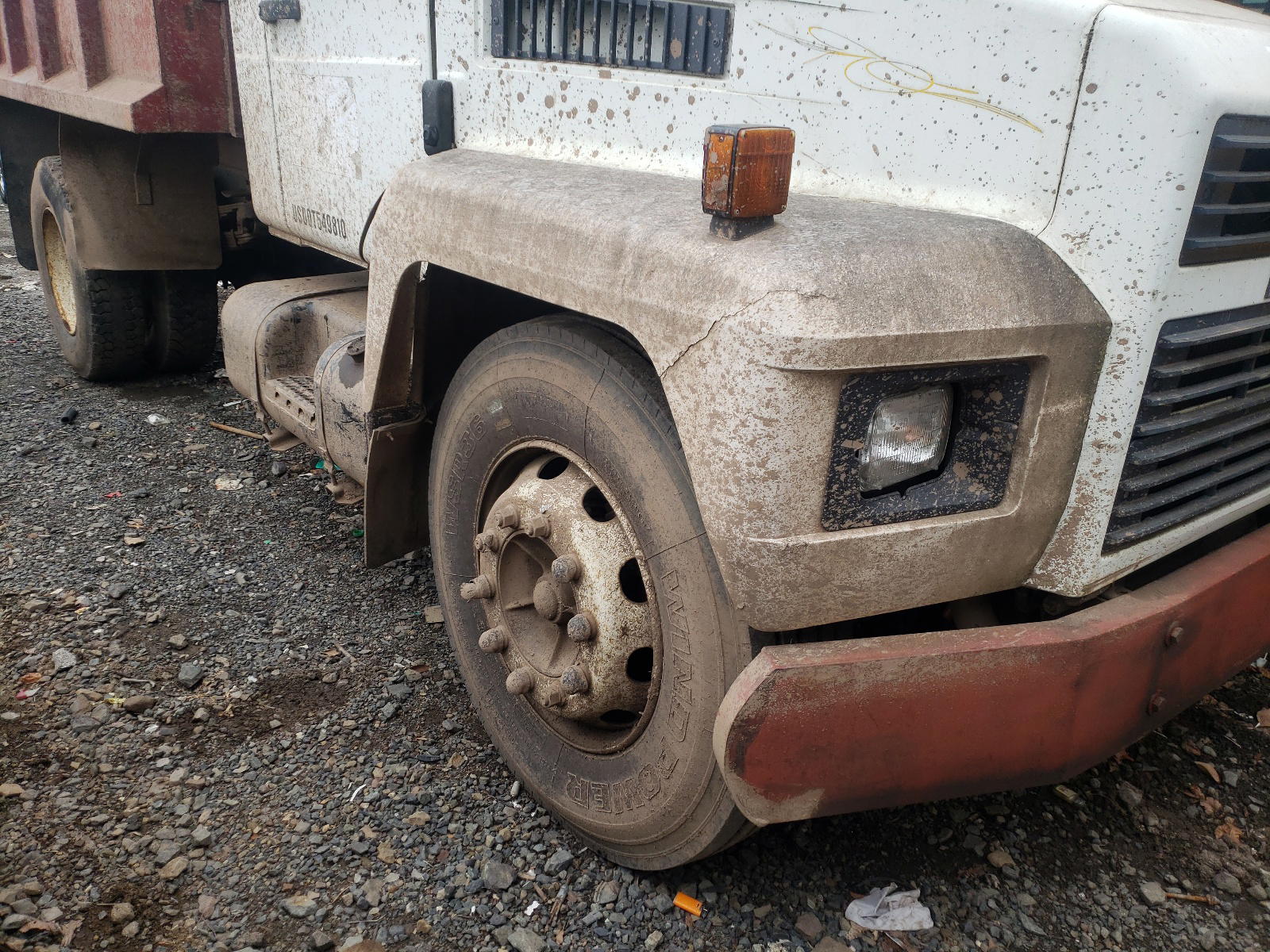 Photo 9 from auction – 1998 MACK 200 CS200 with VIN VG6BA07A2WB502313