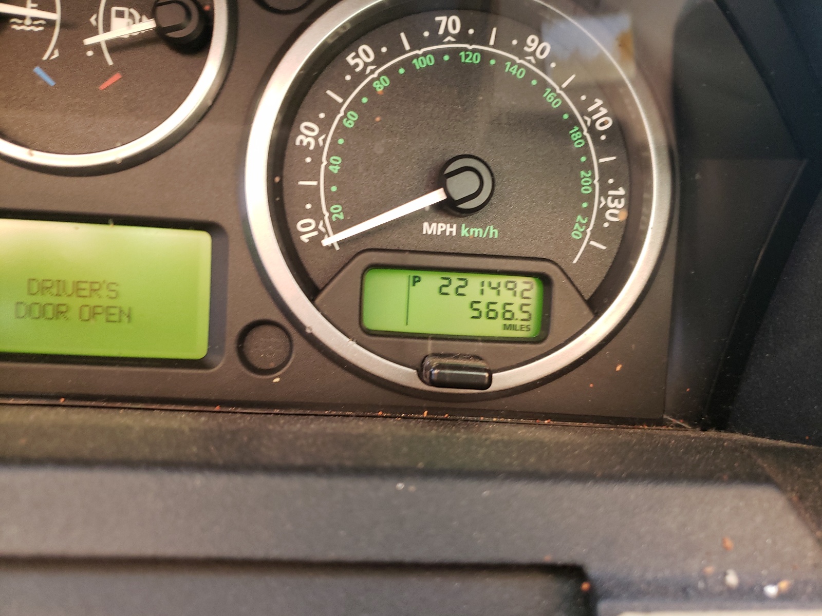 Photo 8 from auction – 2006 LAND ROVER LR3 SE with VIN SALAE25436A374854