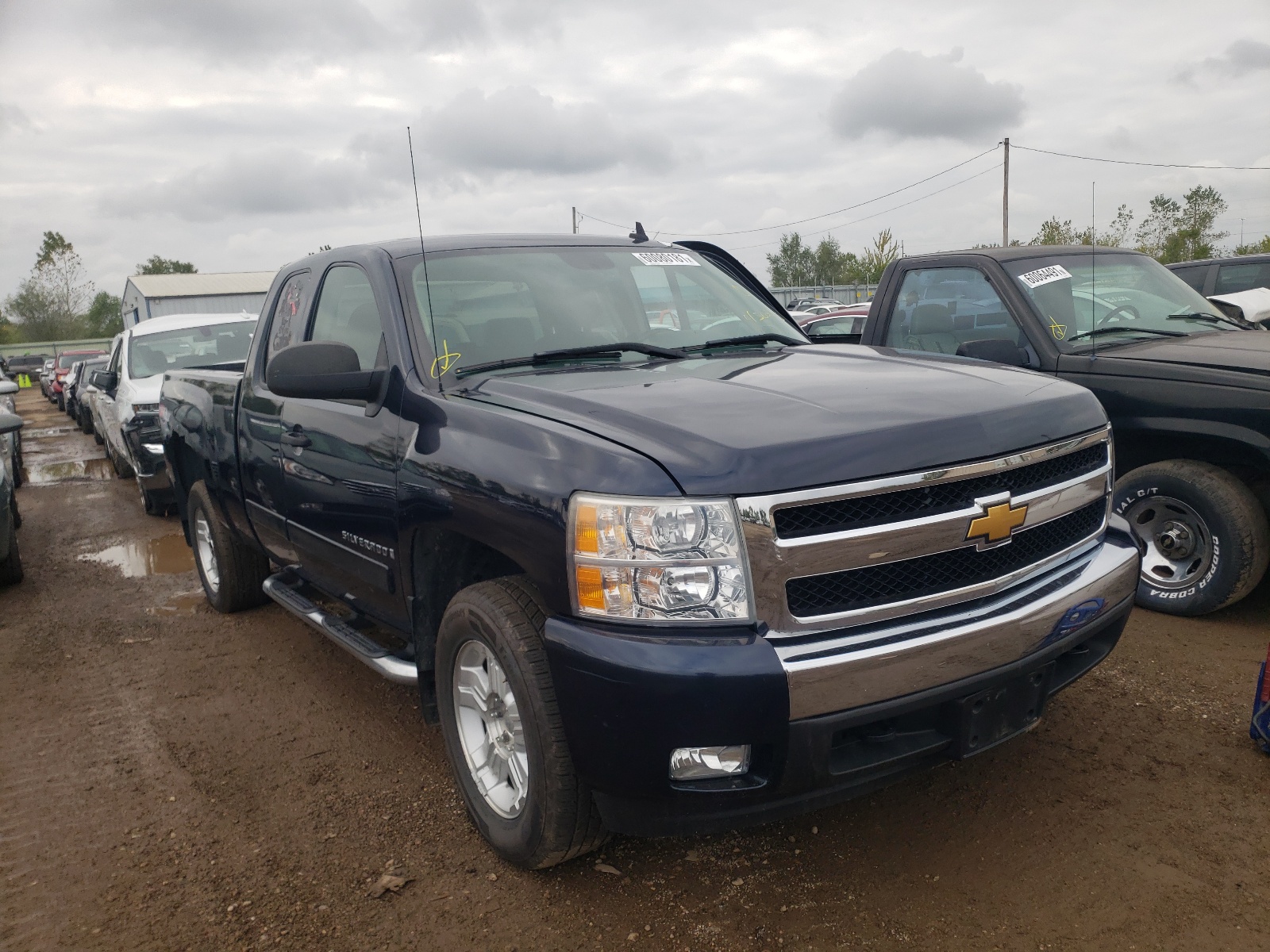 CHEVROLET SILVERADO 2007 with VIN 1GCEK19J17Z512034 - Photo from auction