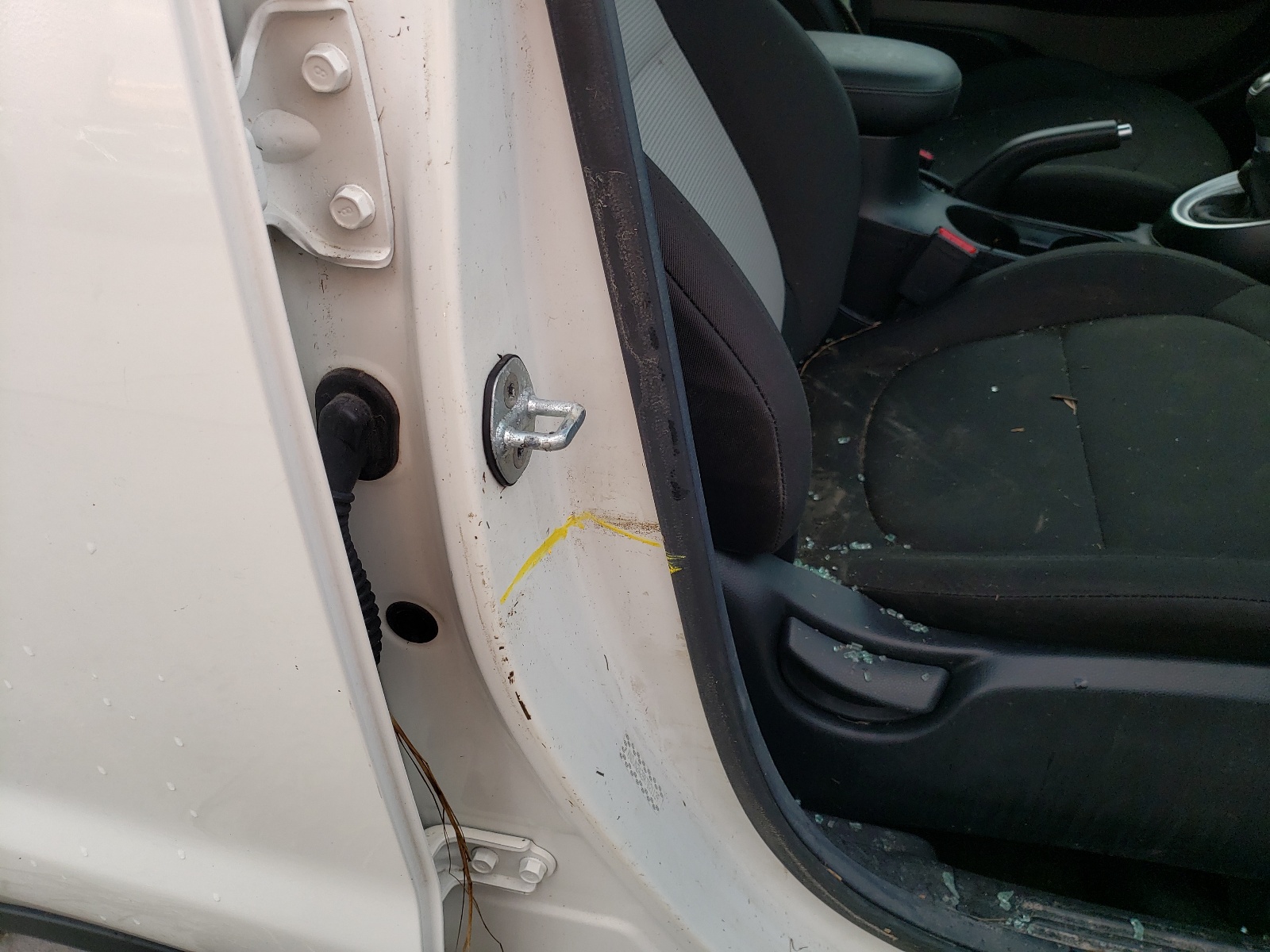Photo 9 from auction – 2019 KIA SOUL with VIN KNDJN2A28K7021139