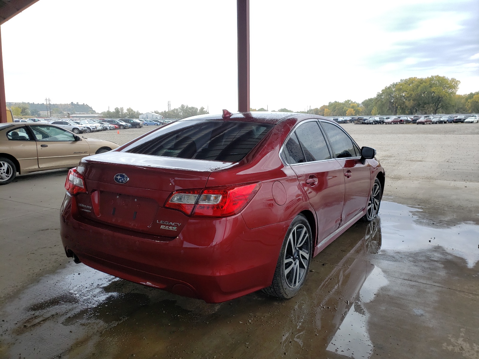 Photo 4 from auction – 2017 SUBARU LEGACY SPO with VIN 4S3BNAS60H3017568