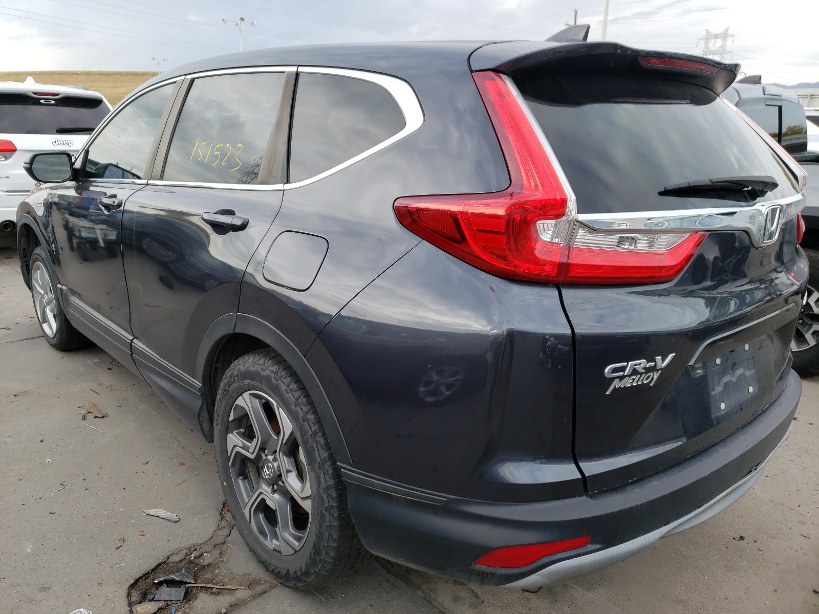 Photo 3 from auction – 2017 HONDA CR-V EX with VIN 2HKRW2H57HH664408