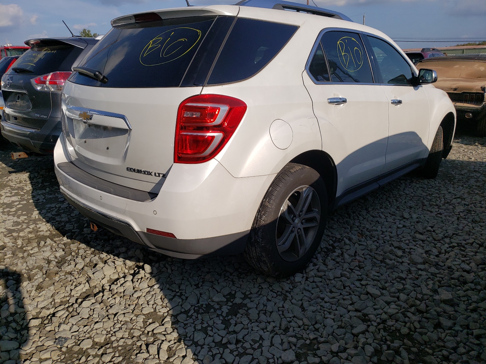 Photo 4 from auction – 2016 CHEVROLET EQUINOX LT with VIN 2GNALDEK2G6143196