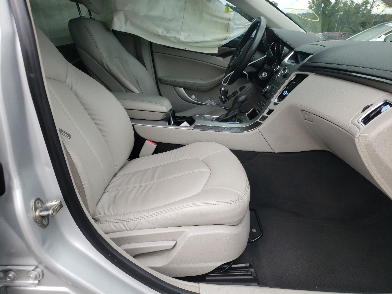 Photo 5 from auction – 2010 CADILLAC CTS with VIN 1G6DA5EG1A0123621