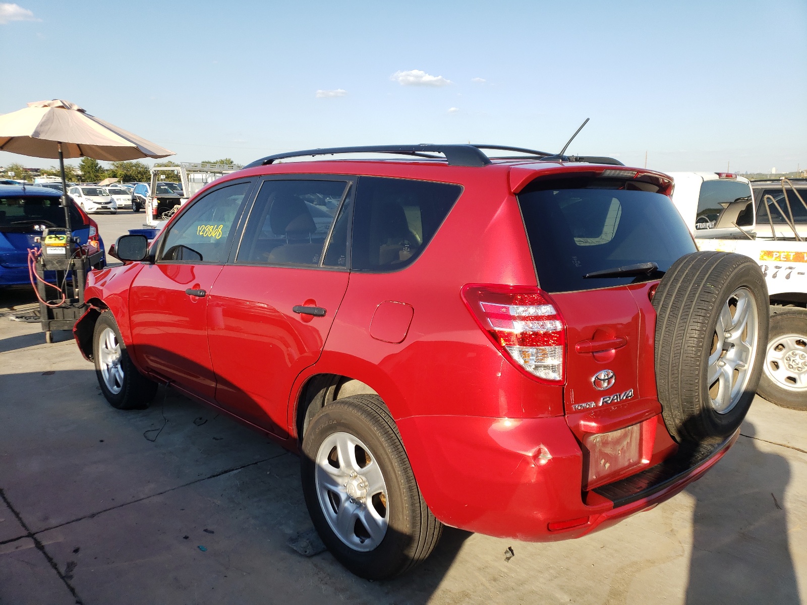 Photo 3 from auction – 2009 TOYOTA RAV4 with VIN JTMZF33V395008950