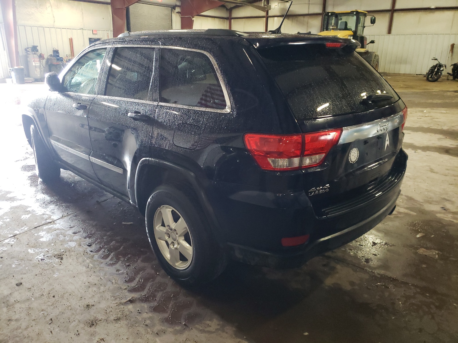 Photo 3 from auction – 2013 JEEP GRAND CHER with VIN 1C4RJFAG7DC625874