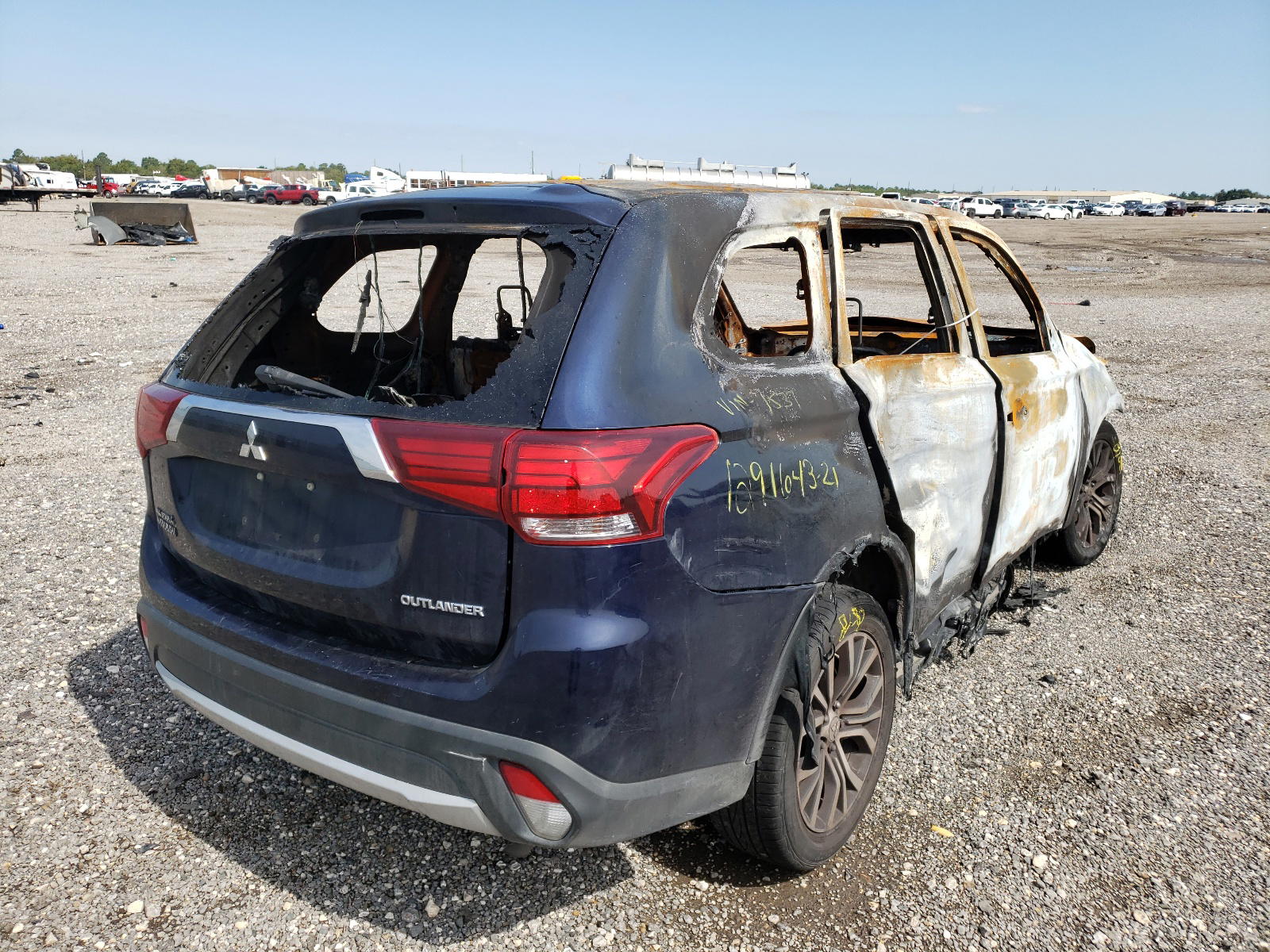 Photo 4 from auction – 2016 MITSUBISHI OUTLANDER with VIN JA4AD2A33GZ051537