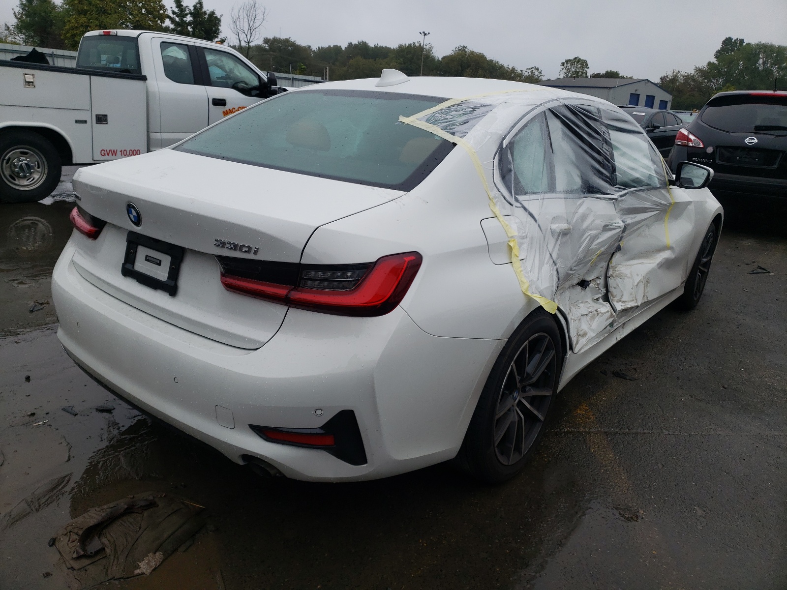 Photo 4 from auction – 2021 BMW 330XI with VIN 3MW5R7J09M8B92546