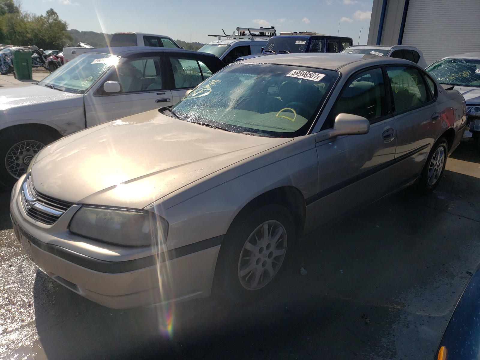 Фото 2 с аукциона – 2003 CHEVROLET IMPALA с VIN 2G1WF52E039402392