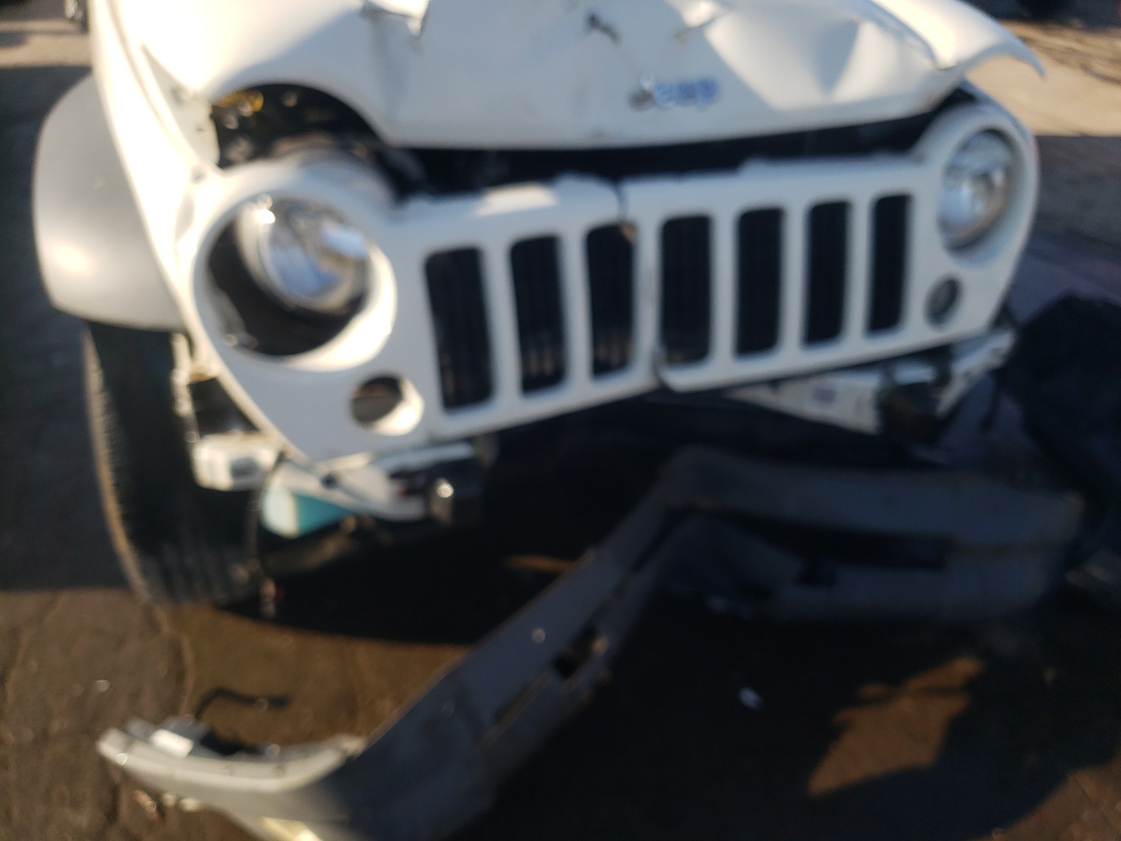 Photo 9 from auction – 2006 JEEP LIBERTY SP with VIN 1J4GL48K46W128356