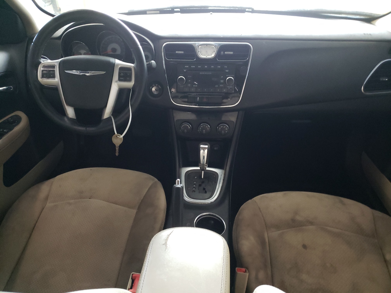 Zdjęcie 9 z aukcji – 2012 CHRYSLER 200 TOURIN z VIN 1C3CCBBB0CN302818