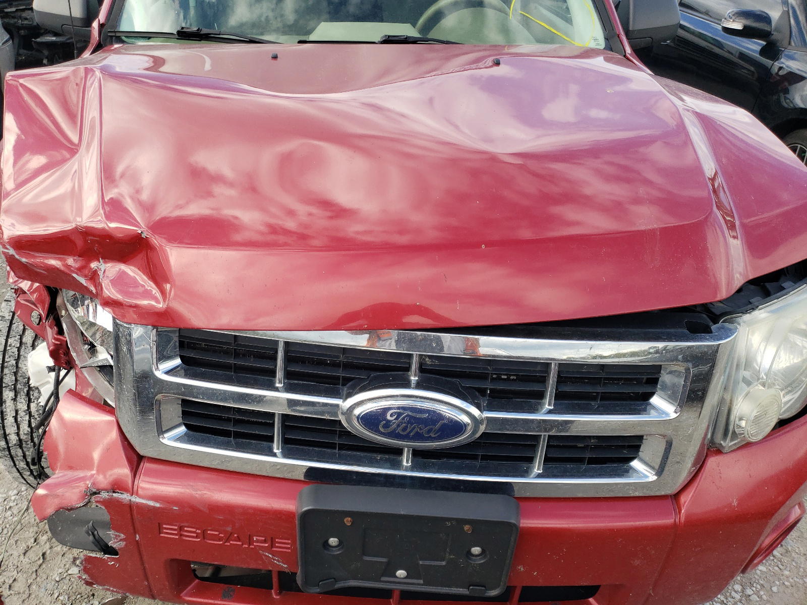 Photo 7 from auction – 2010 FORD ESCAPE XLT with VIN 1FMCU0D76AKA42201