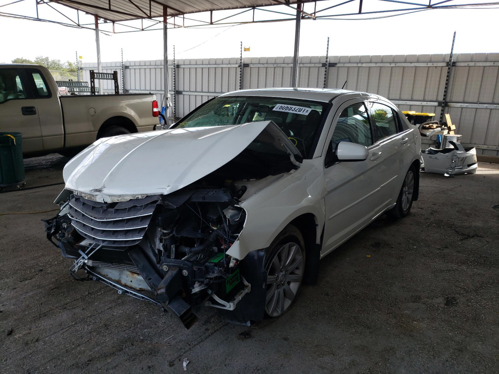 Photo 2 from auction – 2010 CHRYSLER SEBRING LI with VIN 1C3CC5FD0AN155913