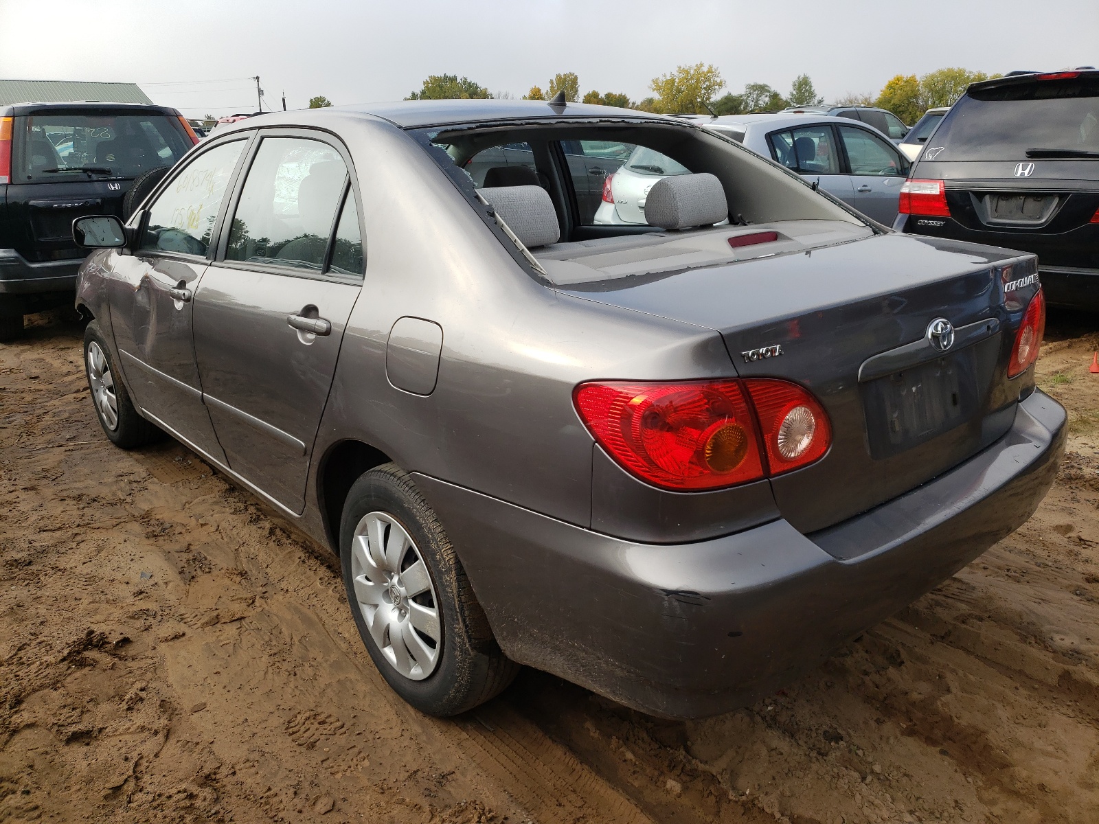 Photo 3 from auction – 2004 TOYOTA COROLLA CE with VIN 1NXBR38E84Z221050
