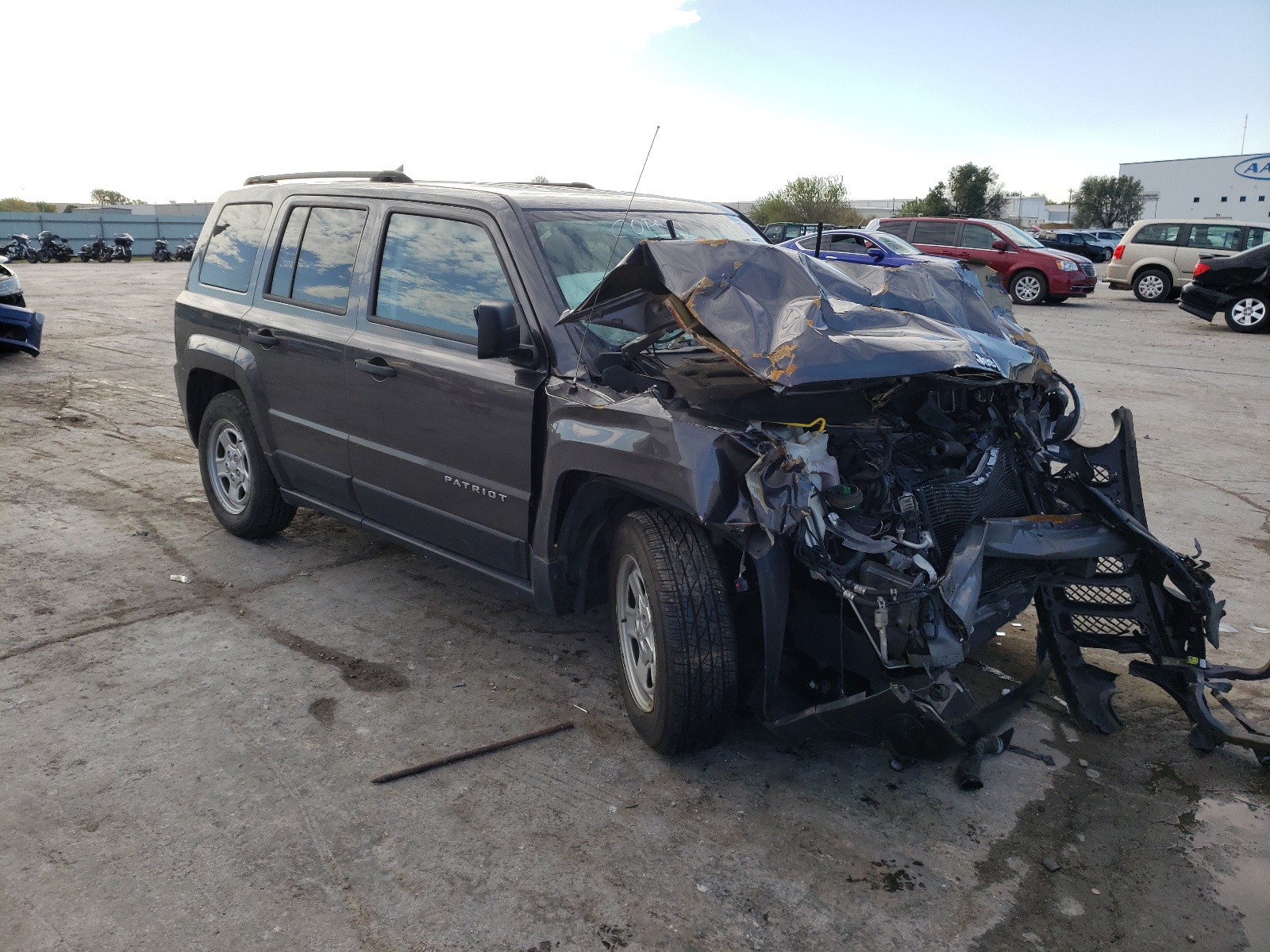 Photo 13 from auction – 2014 JEEP PATRIOT SP with VIN 1C4NJPBB6ED854291